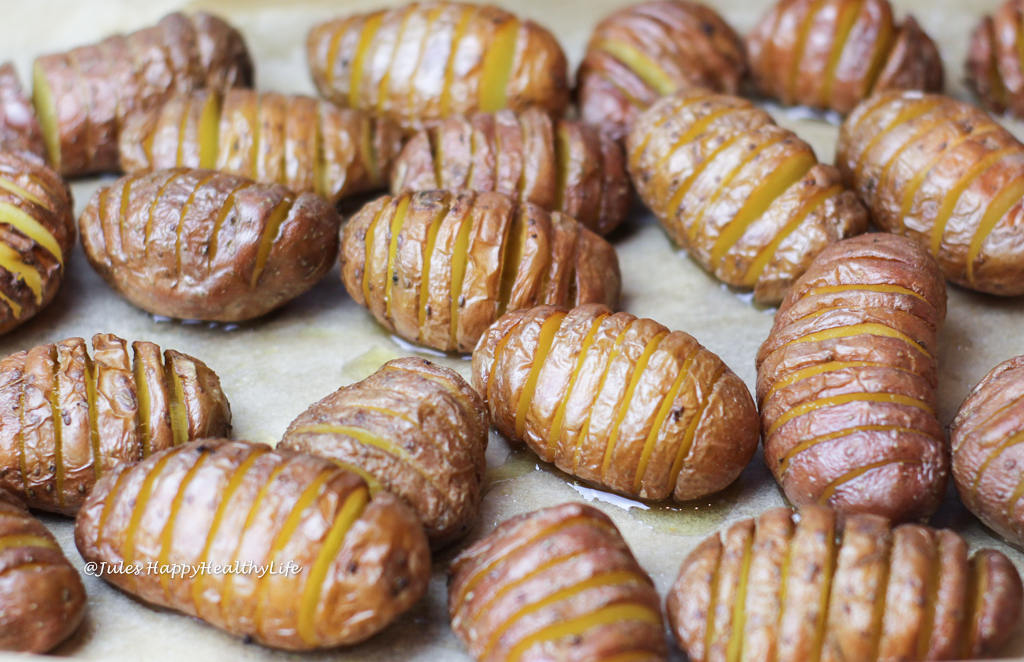 Without cheese these Cheesy Hasselback Potatoes also work for vegans.
